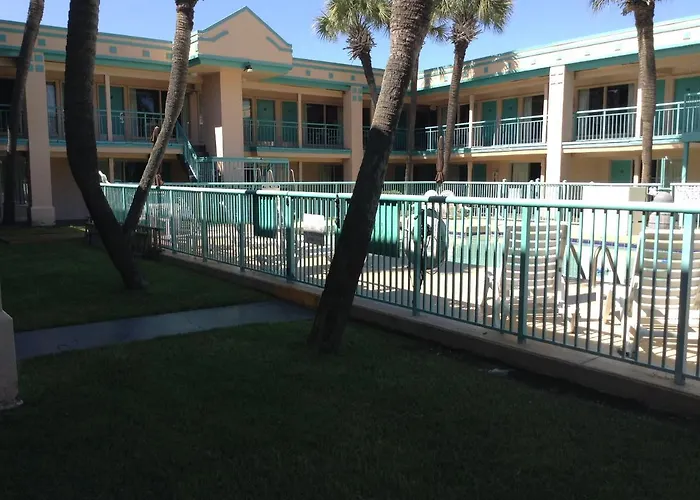 Royal Palace Inn And Suites Myrtle Beach Ocean Blvd